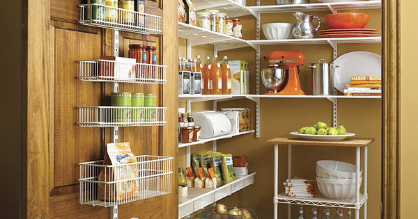 6 tips for å arrangere og designe et spiskammer i en leilighet + foto