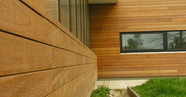 5 tips for å velge trebekledning for å dekorere fasaden på huset