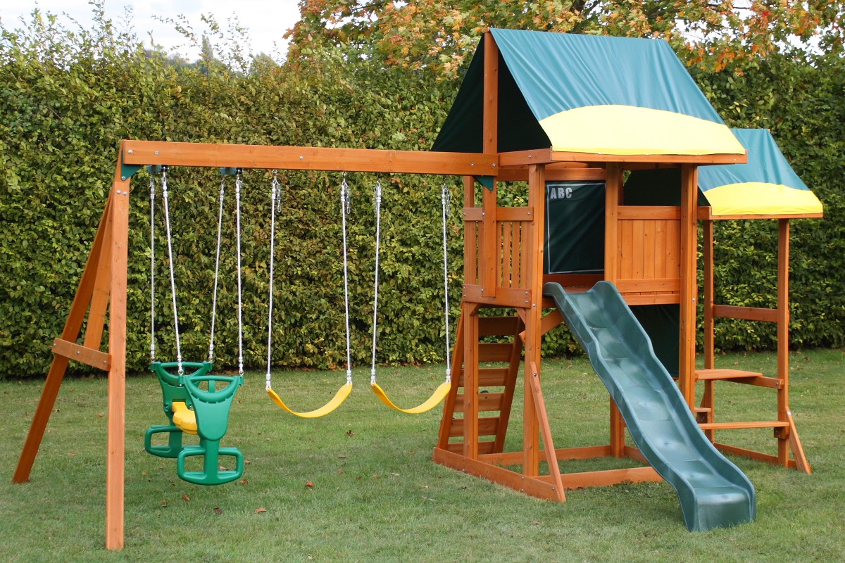 7 tips for å arrangere en lekeplass for barn i landet
