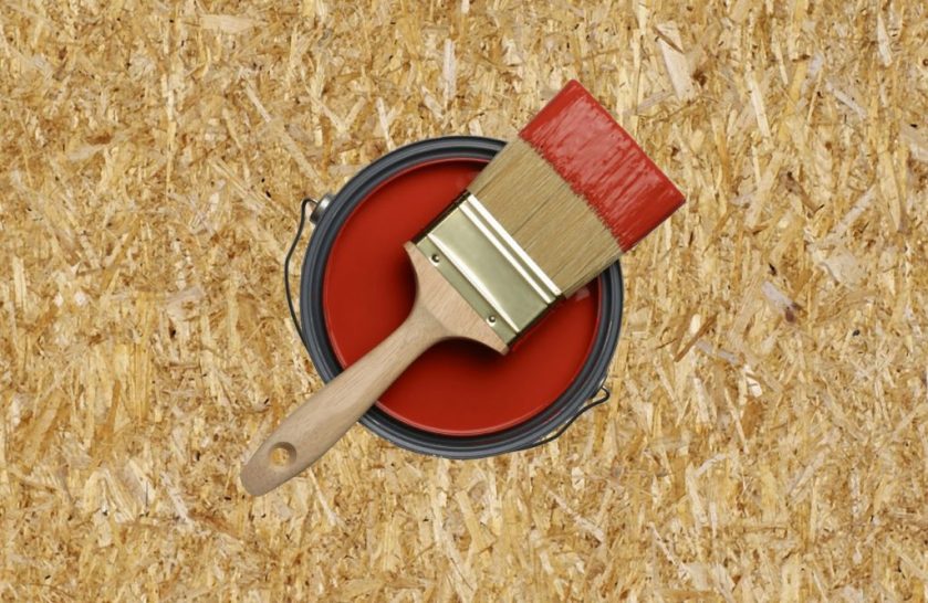 Hvordan male OSB-platen utenfor og inne i huset: 8 tips