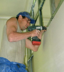 allineamento del muro con cartongesso 3